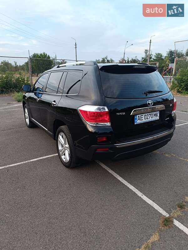 Внедорожник / Кроссовер Toyota Highlander 2011 в Кривом Роге фото 11 Внедорожник / Кроссовер Toyota Highlander 2011 в Кривом Роге