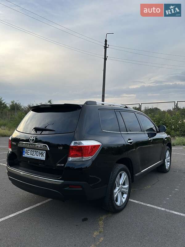 Внедорожник / Кроссовер Toyota Highlander 2011 в Кривом Роге фото 4 Внедорожник / Кроссовер Toyota Highlander 2011 в Кривом Роге