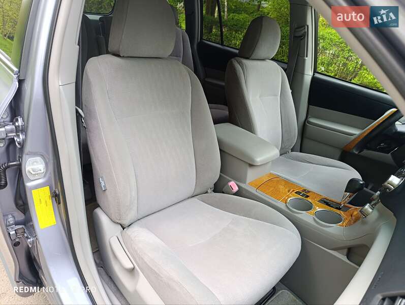 Позашляховик / Кросовер Toyota Highlander 2008 в Тернополі
