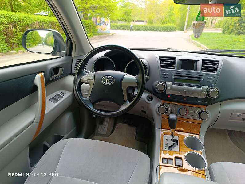 Позашляховик / Кросовер Toyota Highlander 2008 в Тернополі