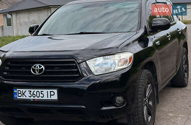 Внедорожник / Кроссовер Toyota Highlander 2008 в 