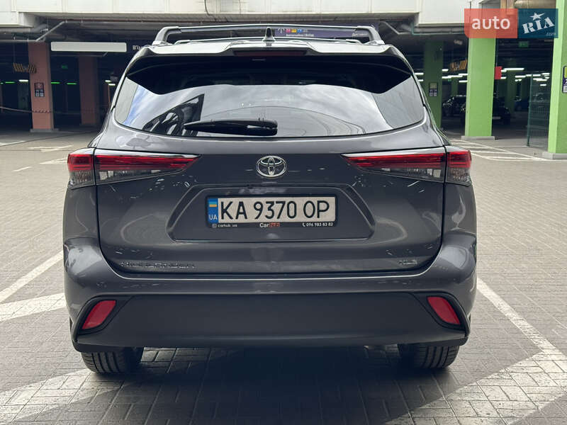 Позашляховик / Кросовер Toyota Highlander 2023 в Києві