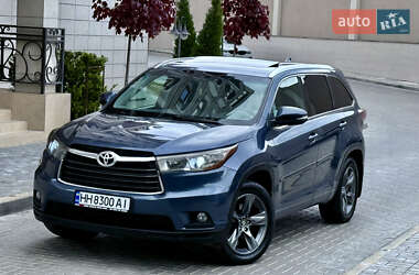 Внедорожник / Кроссовер Toyota Highlander 2016 в Одессе