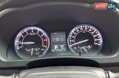 Внедорожник / Кроссовер Toyota Highlander 2014 в 