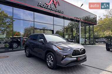 Позашляховик / Кросовер Toyota Highlander 2023 в Одесі
