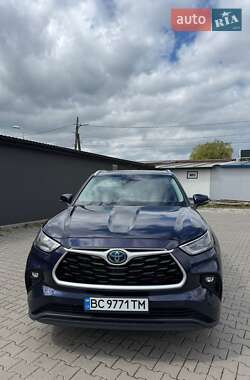 Позашляховик / Кросовер Toyota Highlander 2021 в Сокалі