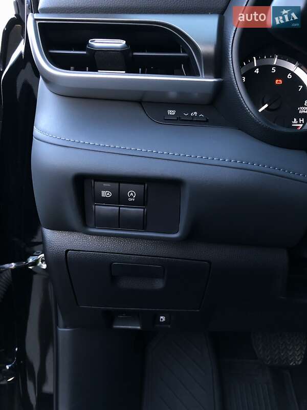 Позашляховик / Кросовер Toyota Highlander 2023 в Луцьку