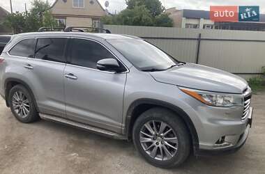 Позашляховик / Кросовер Toyota Highlander 2014 в Лисянці