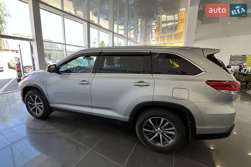 Внедорожник / Кроссовер Toyota Highlander 2019 в Шептицькому фото 4 Внедорожник / Кроссовер Toyota Highlander 2019 в Шептицькому