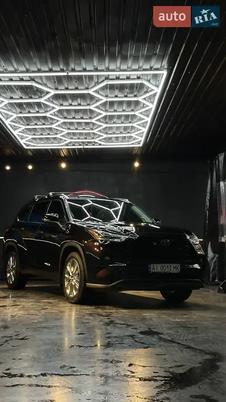 Toyota Highlander 2020