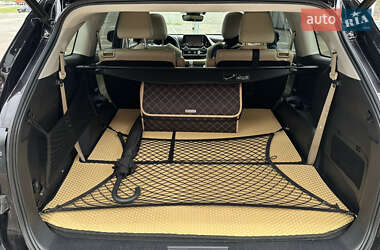 Внедорожник / Кроссовер Toyota Highlander 2020 в 