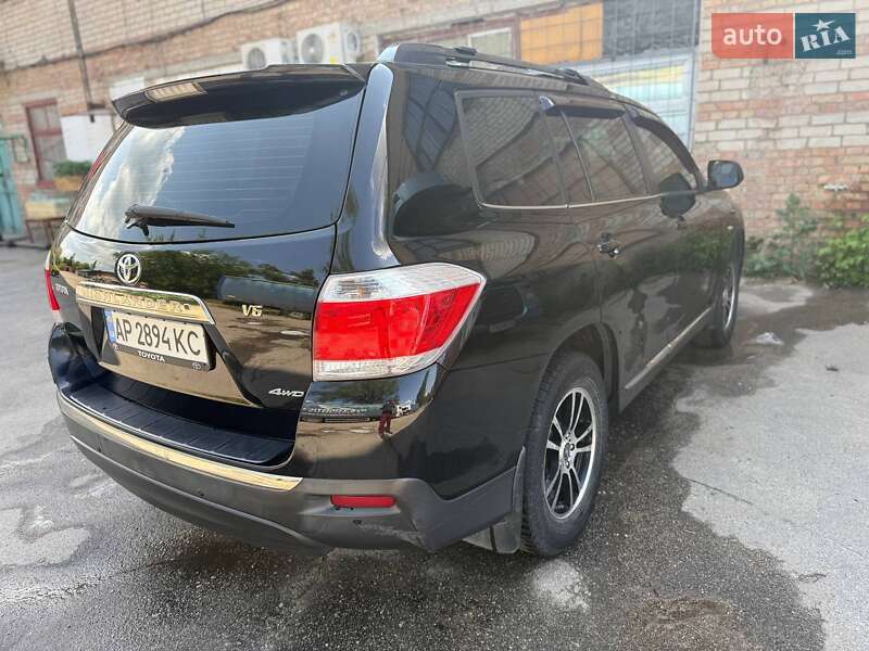 Внедорожник / Кроссовер Toyota Highlander 2011 в Запорожье фото 5 Внедорожник / Кроссовер Toyota Highlander 2011 в Запорожье