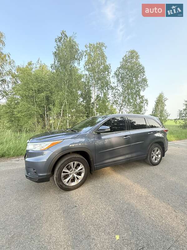 Універсал Toyota Highlander 2014 в Ніжині