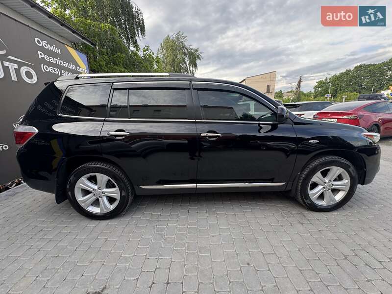Внедорожник / Кроссовер Toyota Highlander 2011 в Виннице