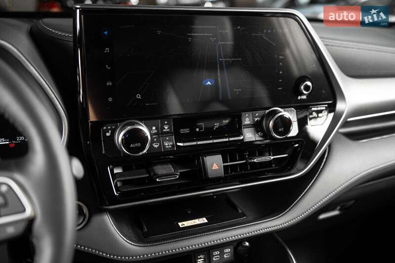 Внедорожник / Кроссовер Toyota Highlander 2024 в Одессе