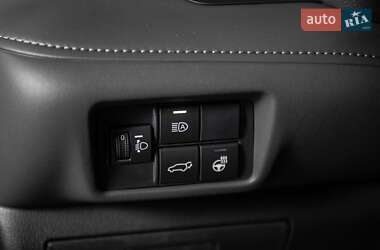 Внедорожник / Кроссовер Toyota Highlander 2024 в 