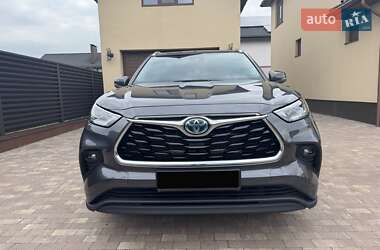 Внедорожник / Кроссовер Toyota Highlander 2023 в Киеве