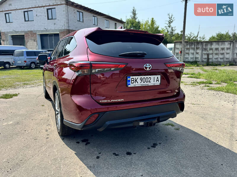 Внедорожник / Кроссовер Toyota Highlander 2020 в Ровно