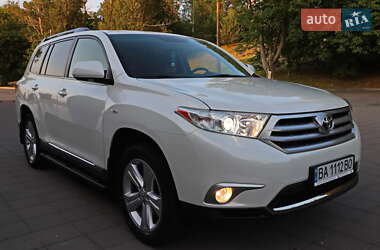 Позашляховик / Кросовер Toyota Highlander 2012 в Кременчуці