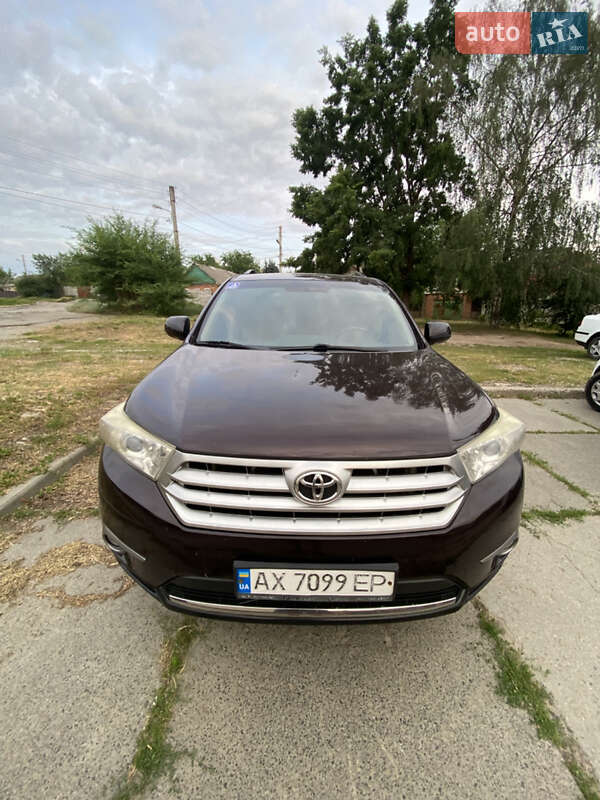 Toyota Highlander 2013
