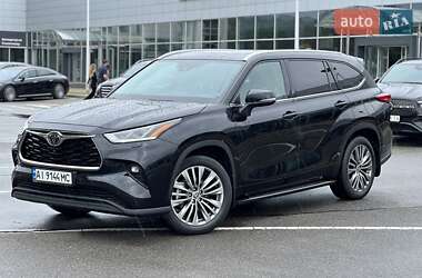 Позашляховик / Кросовер Toyota Highlander 2020 в Києві