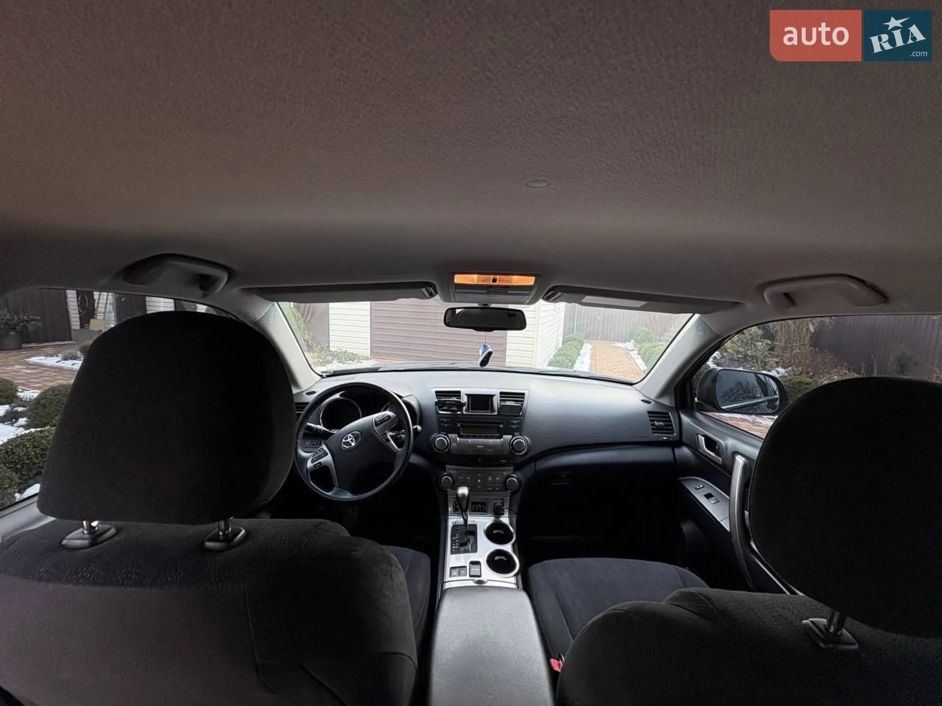 2011 Toyota Highlander - мініатюра 2