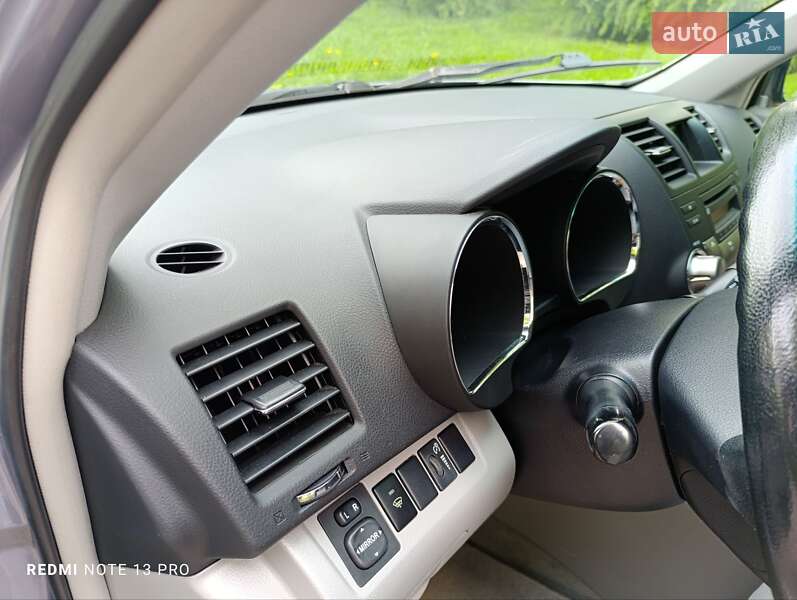 Внедорожник / Кроссовер Toyota Highlander 2008 в Тернополе
