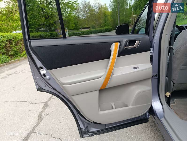 Внедорожник / Кроссовер Toyota Highlander 2008 в Тернополе