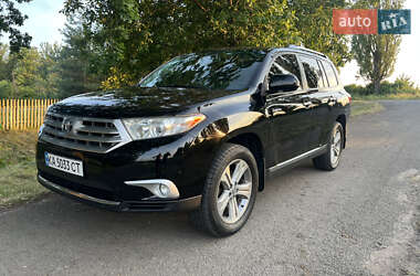 Позашляховик / Кросовер Toyota Highlander 2011 в 