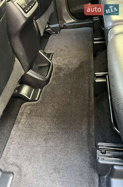 Внедорожник / Кроссовер Toyota Highlander 2014 в 