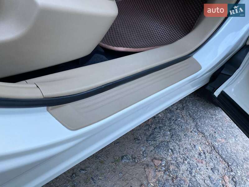 Позашляховик / Кросовер Toyota Highlander 2013 в Вінниці