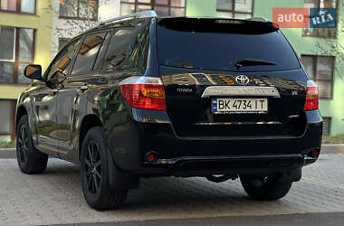 Внедорожник / Кроссовер Toyota Highlander 2007 в 