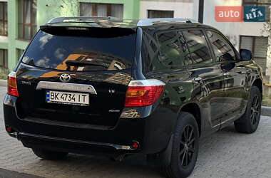 Внедорожник / Кроссовер Toyota Highlander 2007 в 