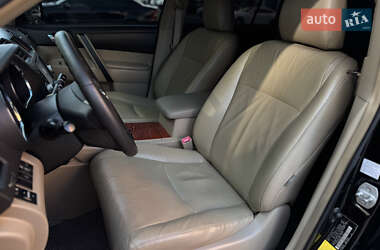 Внедорожник / Кроссовер Toyota Highlander 2007 в 