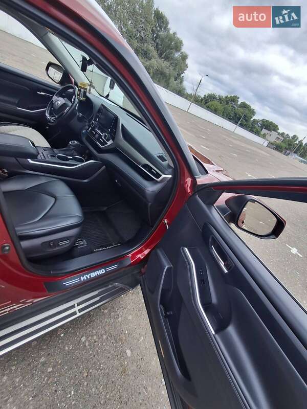 Позашляховик / Кросовер Toyota Highlander 2021 в Подільську фото 46 Позашляховик / Кросовер Toyota Highlander 2021 в Подільську