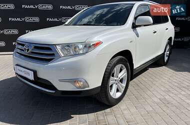 Внедорожник / Кроссовер Toyota Highlander 2013 в Одессе