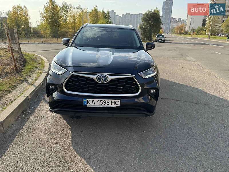 Позашляховик / Кросовер Toyota Highlander 2022 в Києві фото 4 Позашляховик / Кросовер Toyota Highlander 2022 в Києві