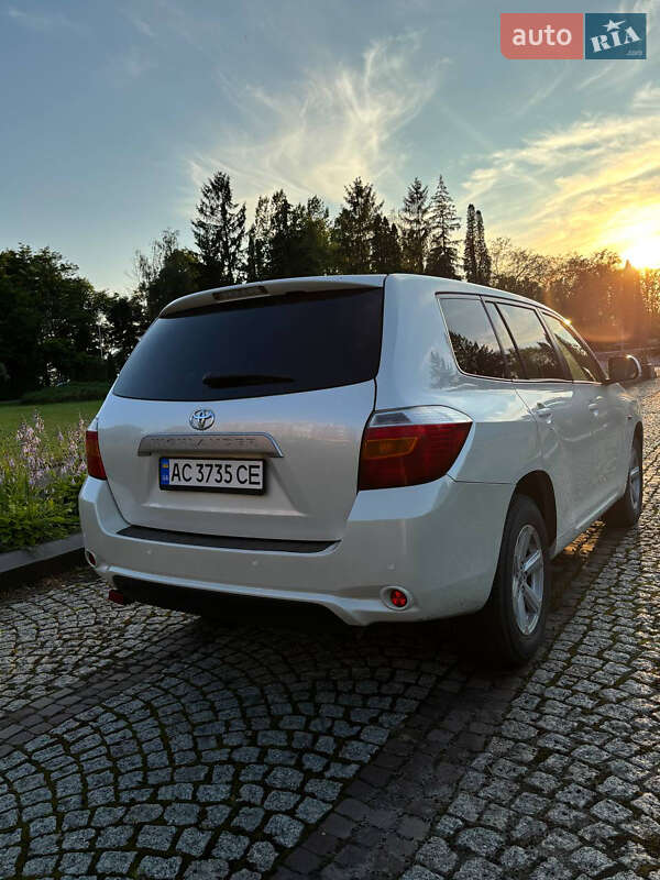 Внедорожник / Кроссовер Toyota Highlander 2007 в Львове