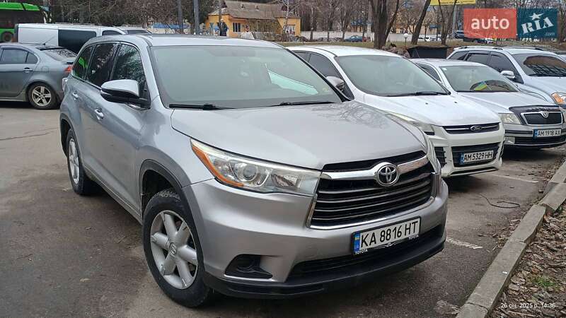 Toyota Highlander 2016