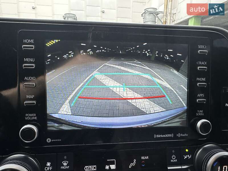 Внедорожник / Кроссовер Toyota Highlander 2021 в Киеве