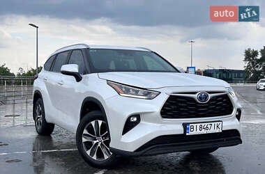 Позашляховик / Кросовер Toyota Highlander 2023 в Києві