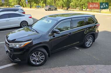 Позашляховик / Кросовер Toyota Highlander 2014 в Одесі