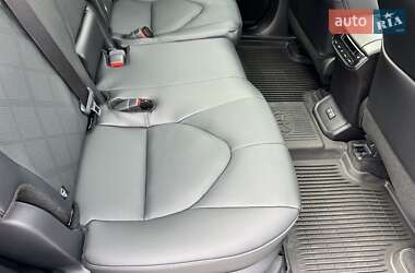 Внедорожник / Кроссовер Toyota Highlander 2025 в 