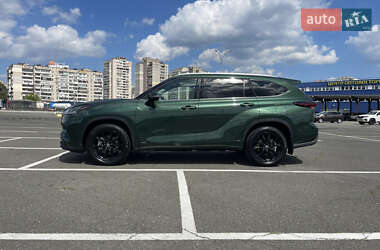 Позашляховик / Кросовер Toyota Highlander 2024 в Києві