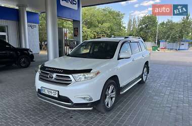 Внедорожник / Кроссовер Toyota Highlander 2011 в Николаеве