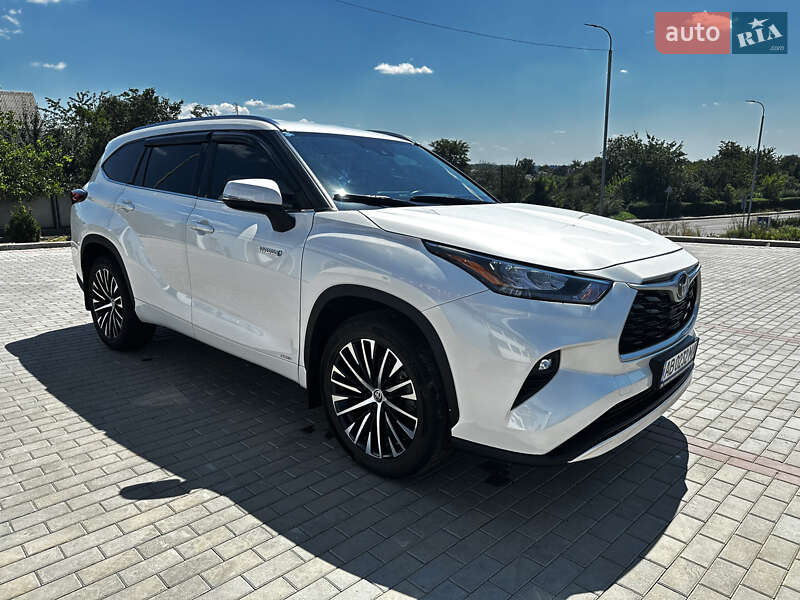 Toyota Highlander 2020