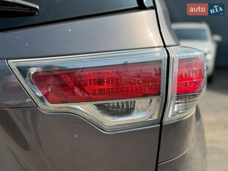 Внедорожник / Кроссовер Toyota Highlander 2014 в Виннице фото 11 Внедорожник / Кроссовер Toyota Highlander 2014 в Виннице
