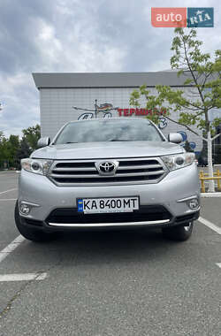 Позашляховик / Кросовер Toyota Highlander 2011 в Броварах