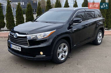Внедорожник / Кроссовер Toyota Highlander 2016 в Чернигове