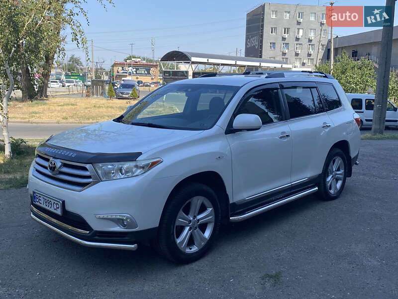 Toyota Highlander 2011